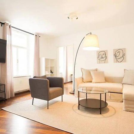 Authentic Austrian Flat In The South Of Vienna Apartment โมดลิง ภายนอก รูปภาพ