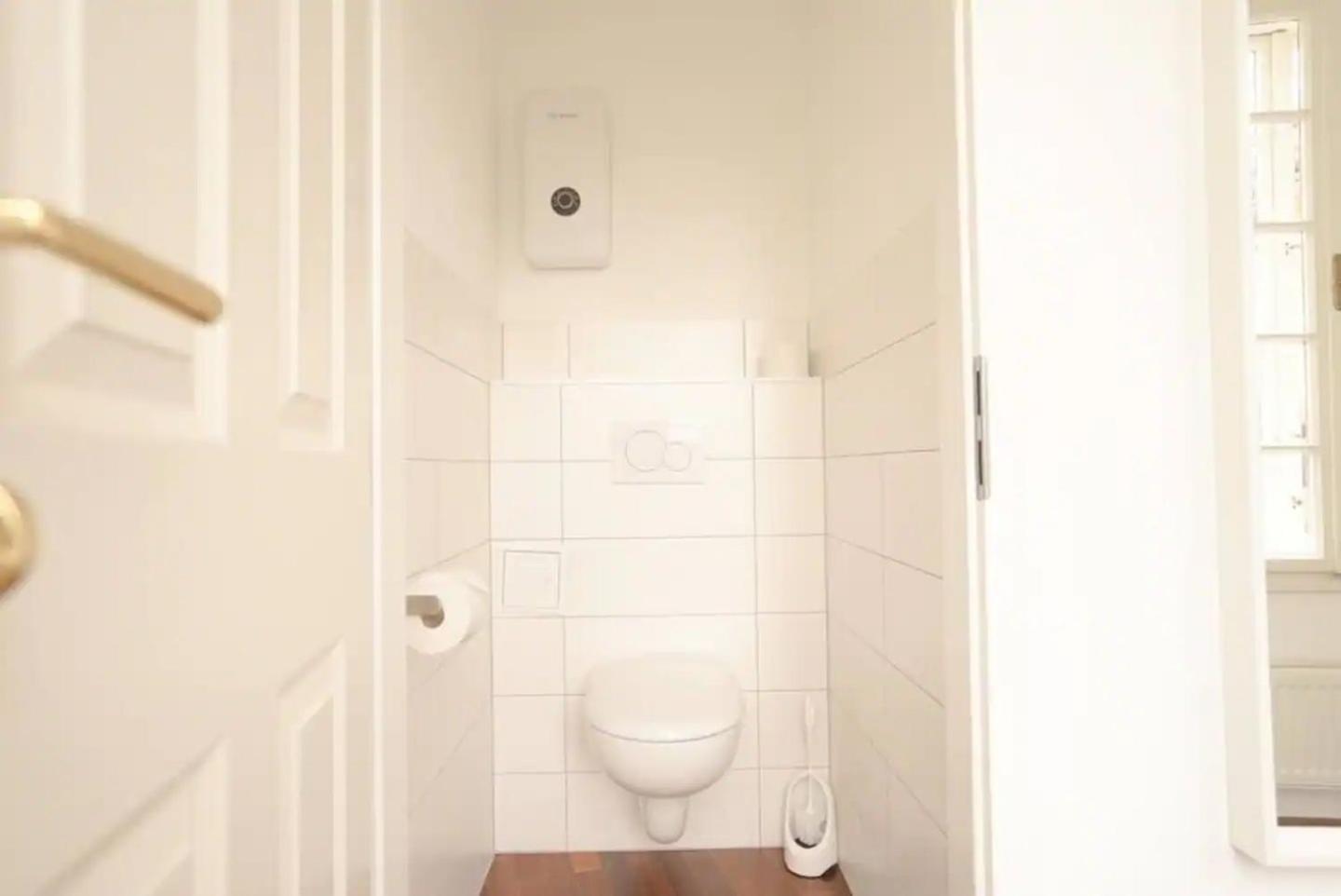 Authentic Austrian Flat In The South Of Vienna Apartment โมดลิง ภายนอก รูปภาพ