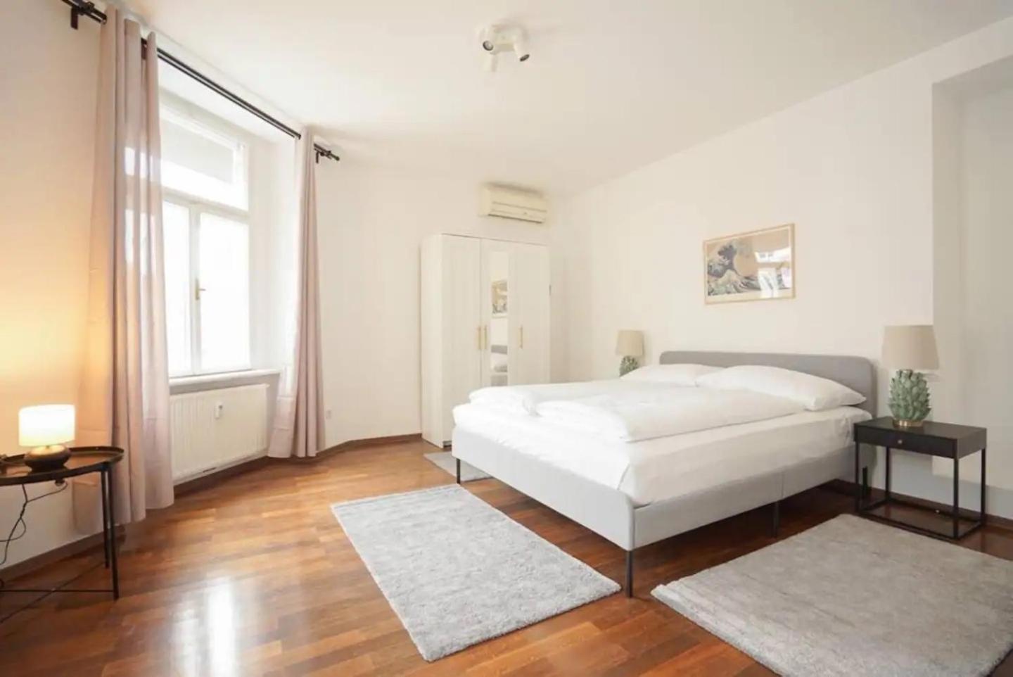 Authentic Austrian Flat In The South Of Vienna Apartment โมดลิง ภายนอก รูปภาพ