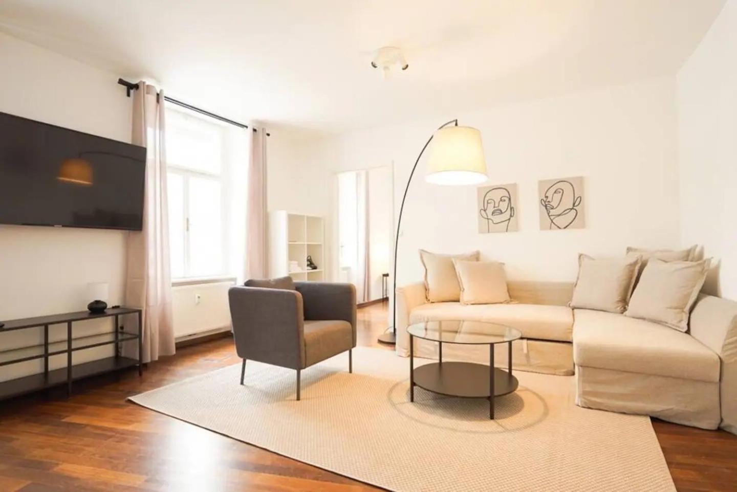 Authentic Austrian Flat In The South Of Vienna Apartment โมดลิง ภายนอก รูปภาพ