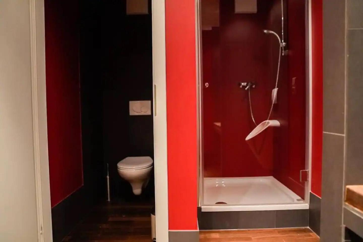 Authentic Austrian Flat In The South Of Vienna Apartment โมดลิง ภายนอก รูปภาพ