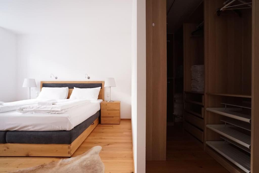 Authentic Austrian Flat In The South Of Vienna Apartment โมดลิง ภายนอก รูปภาพ