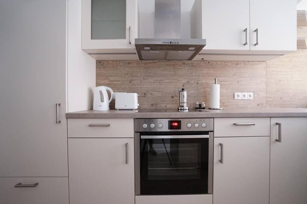 Authentic Austrian Flat In The South Of Vienna Apartment โมดลิง ภายนอก รูปภาพ