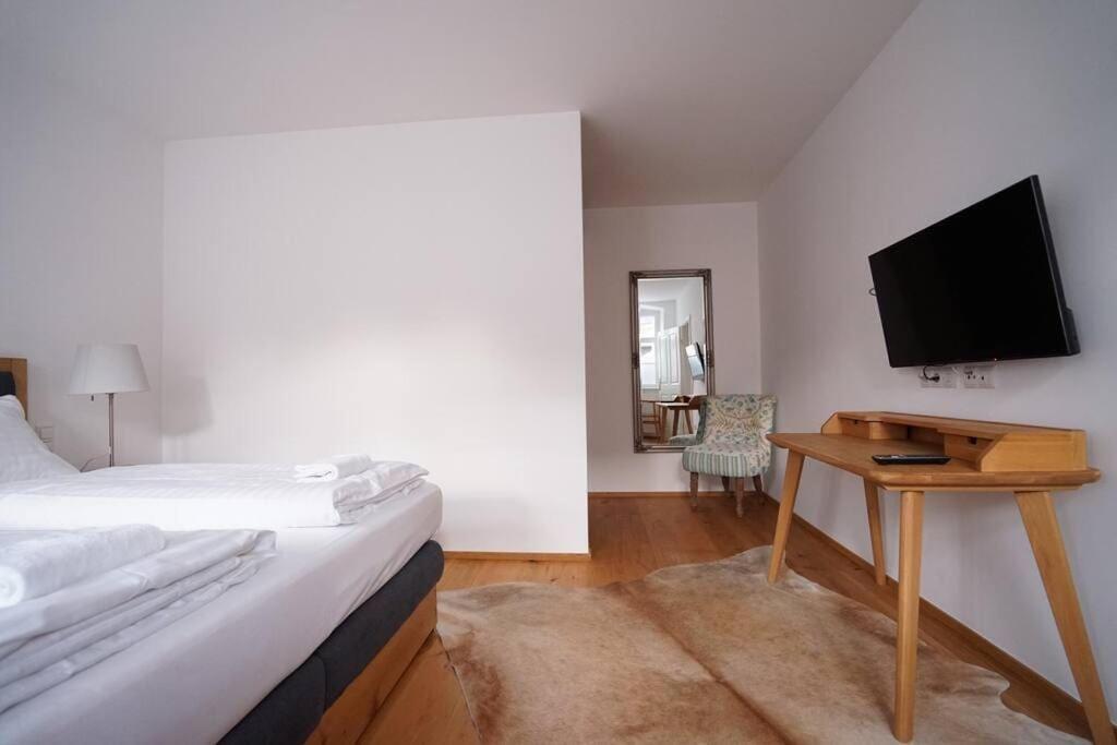 Authentic Austrian Flat In The South Of Vienna Apartment โมดลิง ภายนอก รูปภาพ