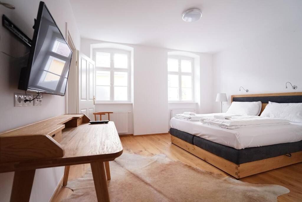 Authentic Austrian Flat In The South Of Vienna Apartment โมดลิง ภายนอก รูปภาพ